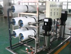化妝品、精細化工行業用水制取設備